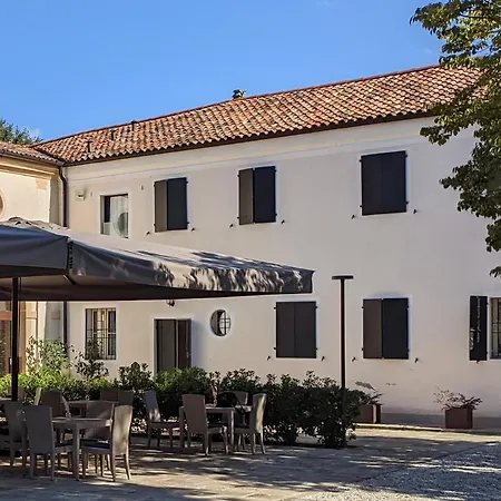 Dependance Del Brenta 4* Фиессо-д'Артико