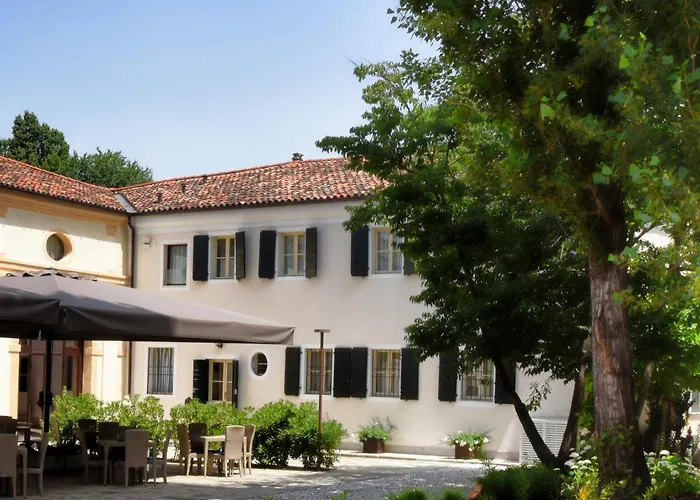 Couette-café Dependance Del Brenta 4*